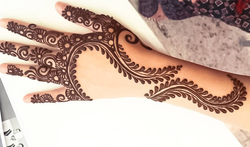 Simple and Beautiful Mehndi designs