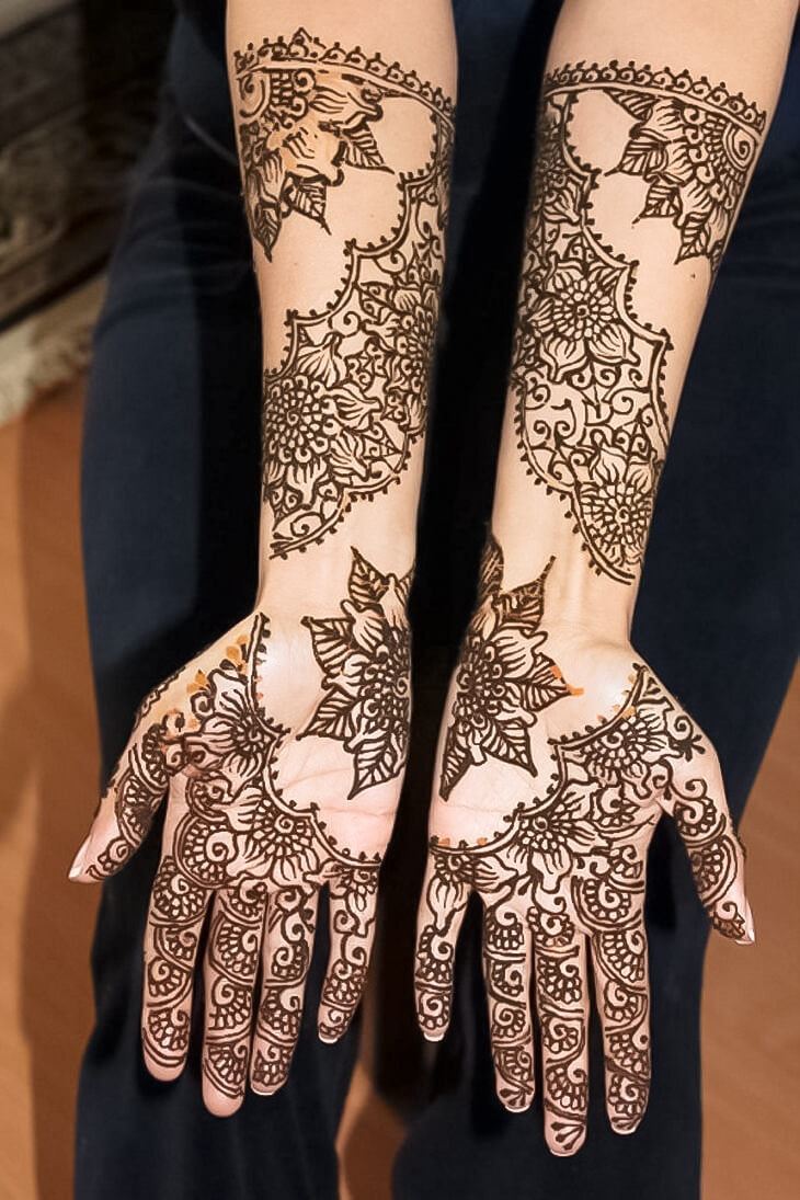 2,135 Women Hand Black Mehndi Tattoo Images, Stock Photos, 3D objects, &  Vectors | Shutterstock