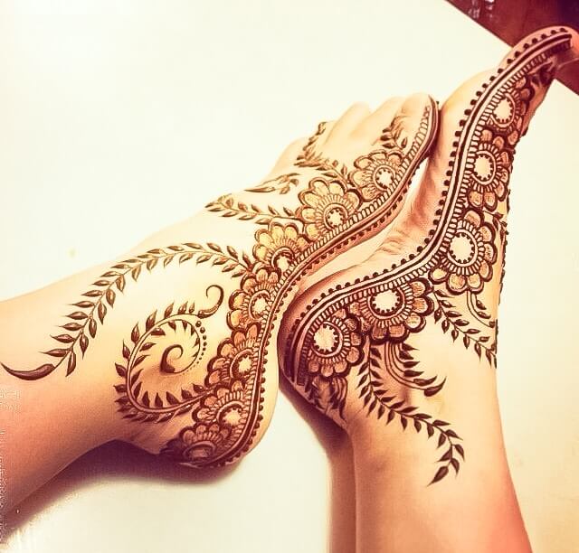 foot mehndi design