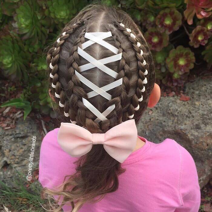 Shelley Gifford creates intricate hairstyles on her daughter Grace’s hair every morning before school-03