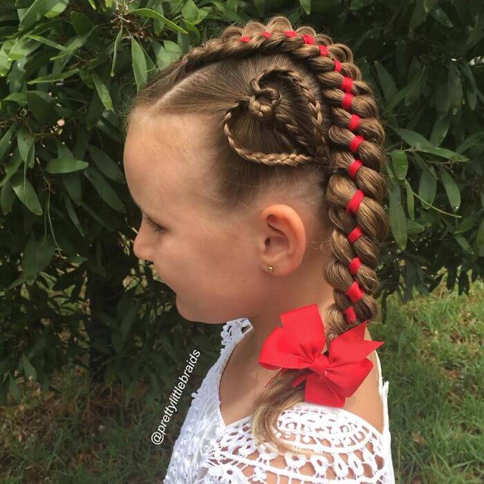 Shelley Gifford creates intricate hairstyles on her daughter Grace’s hair every morning before school-06