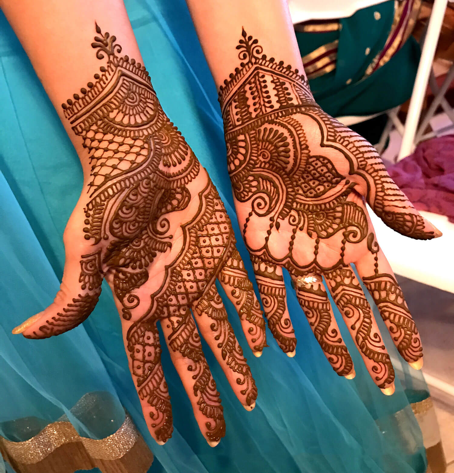 Eid 2023 Special Mehndi Design - ईद पर हाथों पर सजाएं मेहंदी की ये ट्रेंडी  खूबसूरत डिजाइन, लाइफस्टाइल न्यूज