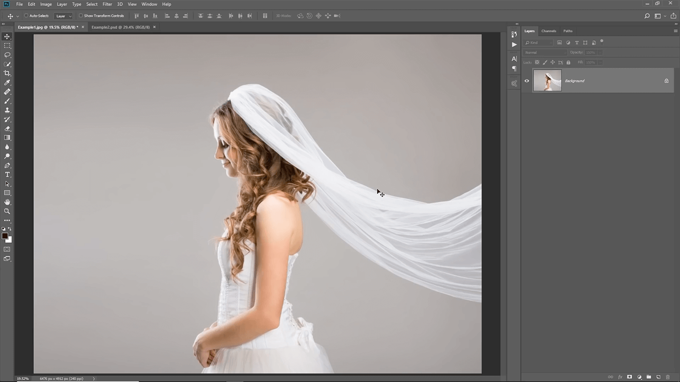 2 Ways to Select Transparent Objects in Photoshop